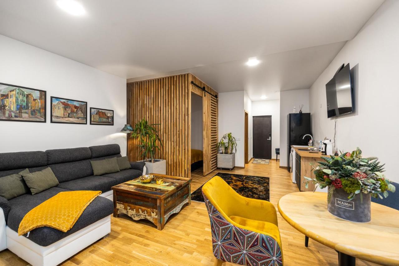 Апартаменты Ziedu Apartamentai Клайпеда Экстерьер фото